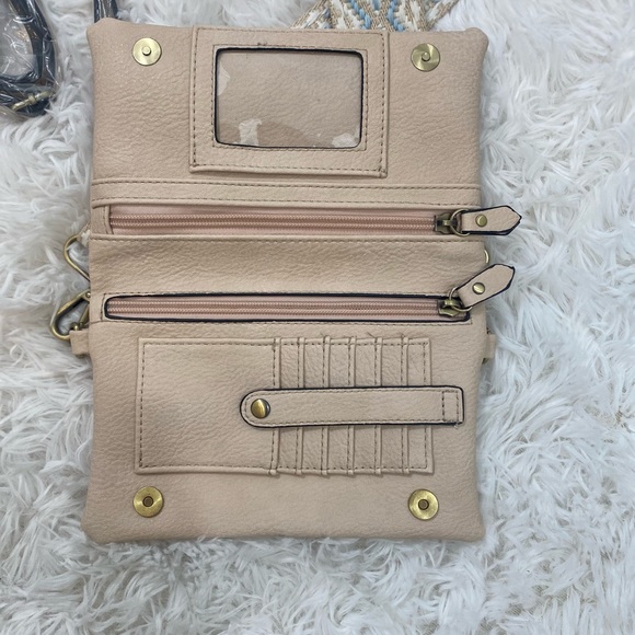 NWOT! Susan Joy Vegan Leather Kate Crossbody Wristlet Clutch with Extra Strap! - Picture 5 of 11